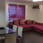 Couple\'S Apartment